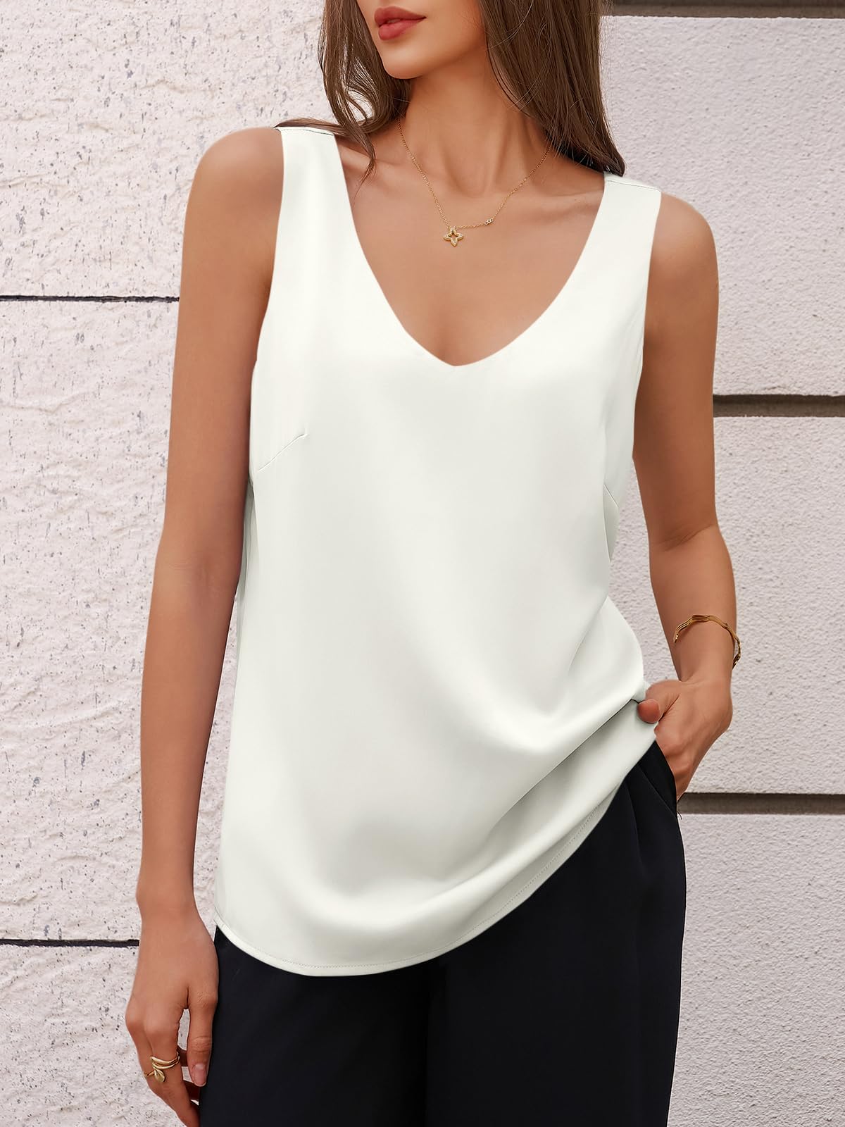 Cicy Bell Canotta estiva da donna in raso con scollo a V, senza maniche, in chiffon, casual, con schiena scoperta