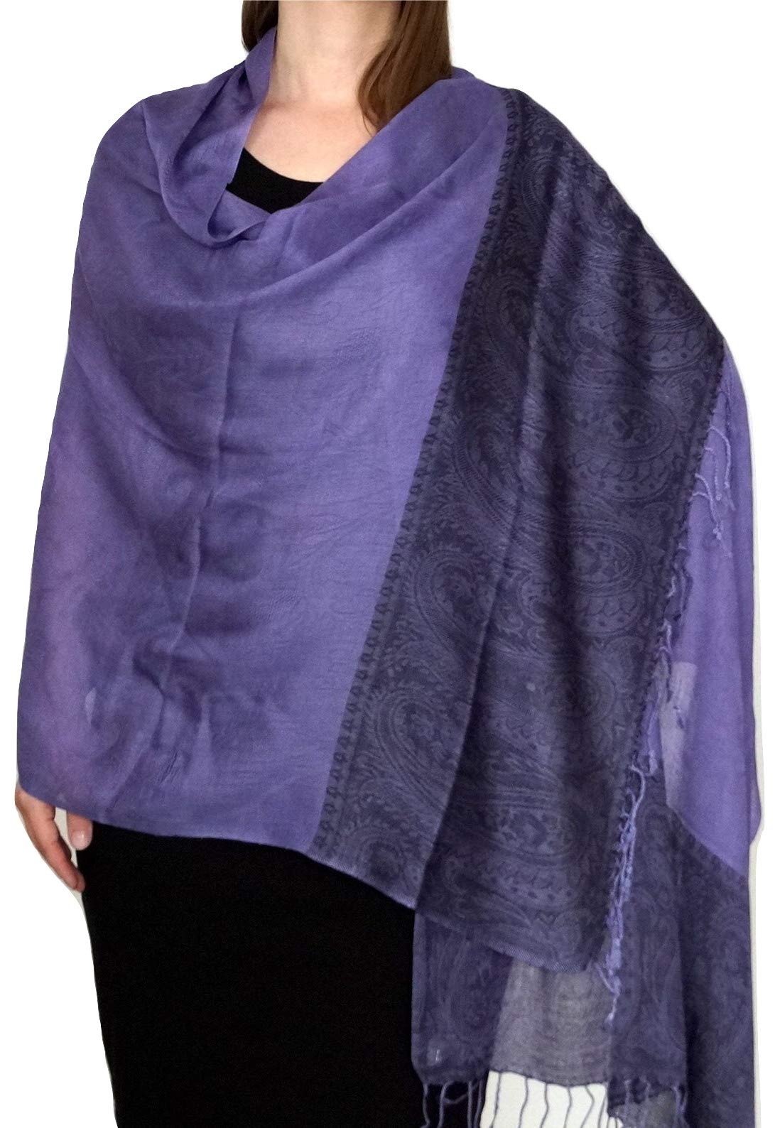 Handgewebter Kaschmir Schal in Lila Farbe für Klassische Damen mit klassischen Outfits und geschmack - 75cm x 200cm