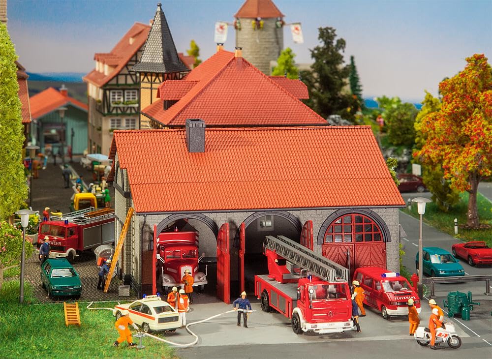FALLER Modélisme 130162 Pompiers Appareils Maison