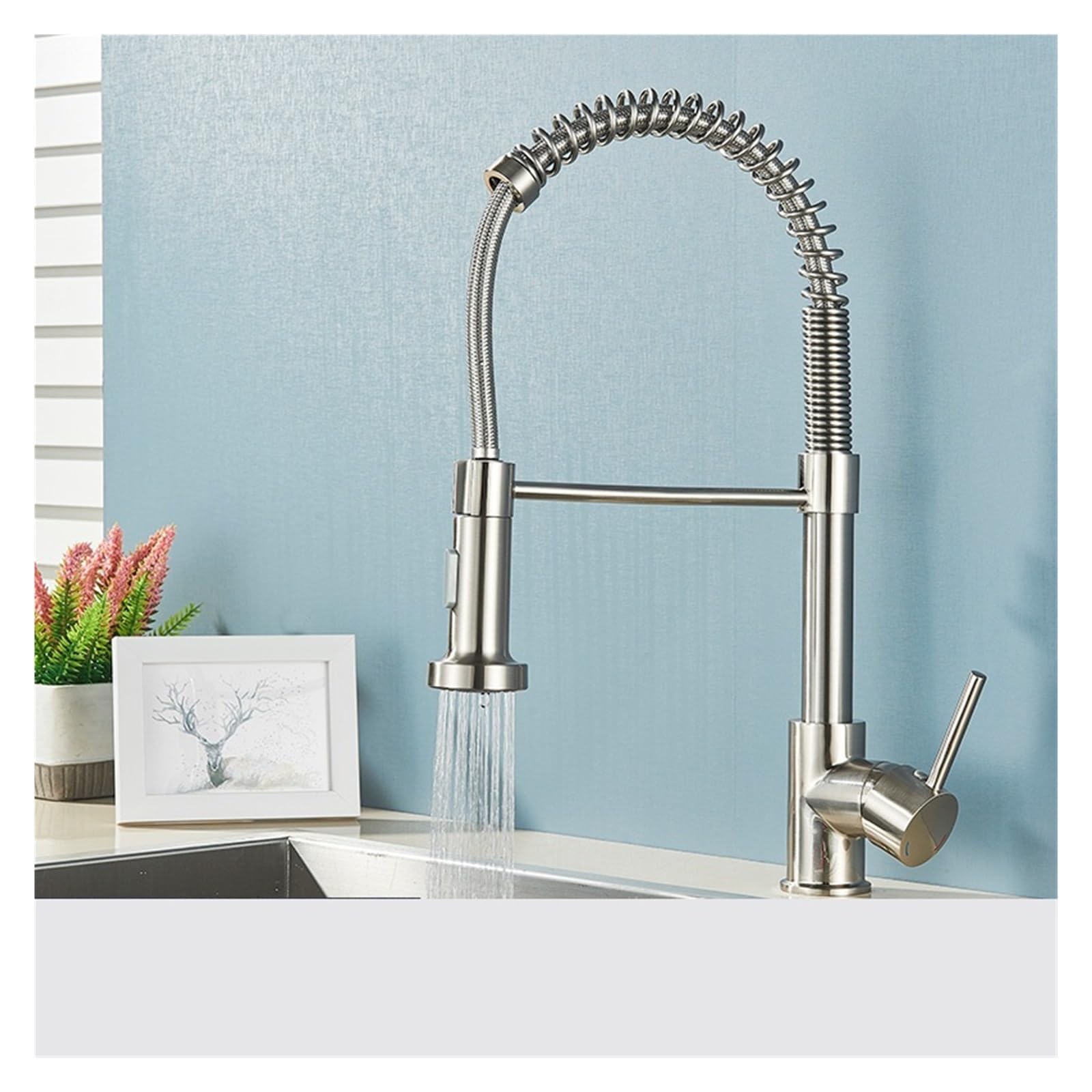 Robinet cuisine noir mat avec douchette pour évier moderne