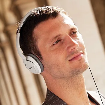 【新品・未使用】Bose OE2i audio headphones WH Bose OE2i Audio On-Ear Wired Headphones Earphones with Case