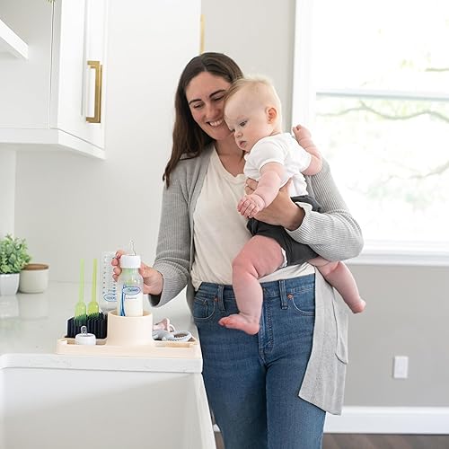 Miniatura 11 de Dr. Brown's Tapete de silicona 2 en 1, tapete de secado de biberones de silicona con clavijas extraíbles para artículos esenciales para bebés,