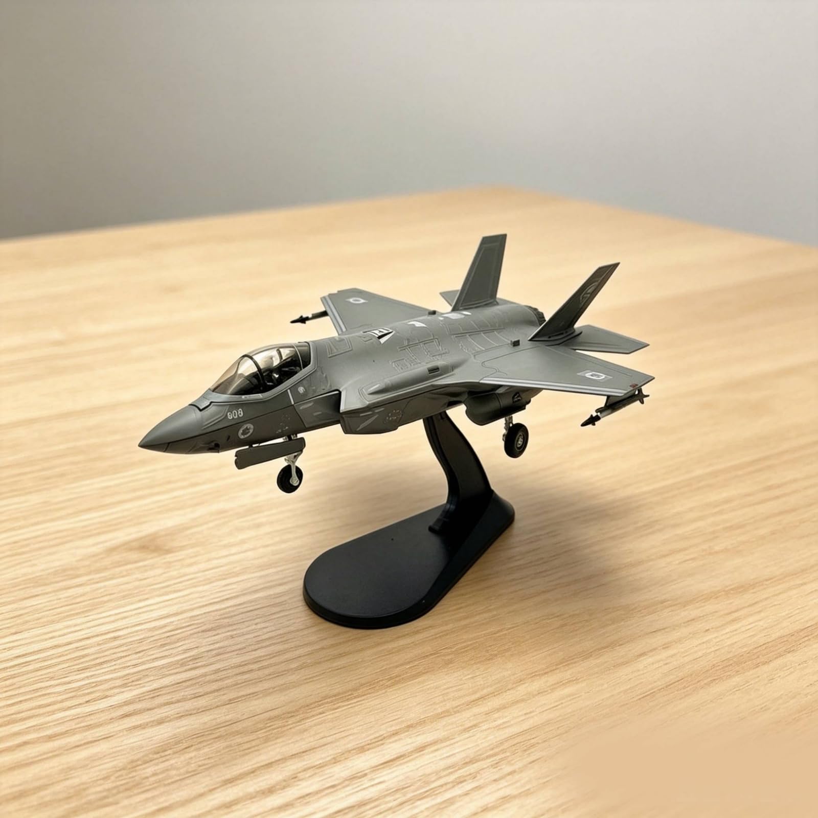 Modellino D'aereo in 1:72 Finito Modellino da Collezione Leggero Modellismo per Scrivania, F16D Versione Standard