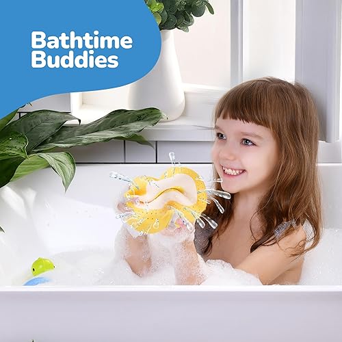 Miniatura 7 de ArtCreativity Juguetes de agua de frutas  Juego de 3  Juguetes de baño esponjosos para niños  Colores vibrantes con 3 diseños diferentes de frutas