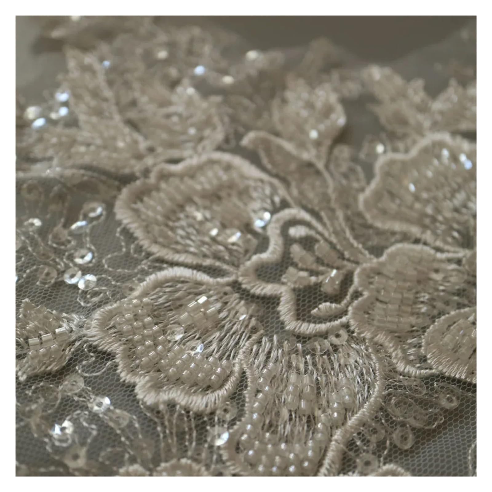 Écussons en dentelle brodée, Appliques de dentelle broderie perlée, multicolore, 1 yard