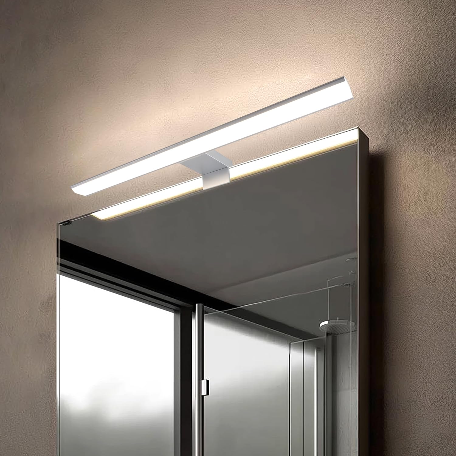 da LIGHT LED Spiegellampe 10W 750LM, Badzimmerlampe 42CM, IP44 Spritzwassergeschützt Spiegelleuchten, 4000K Neutralweiß Einfache Installation, Farbe Silber