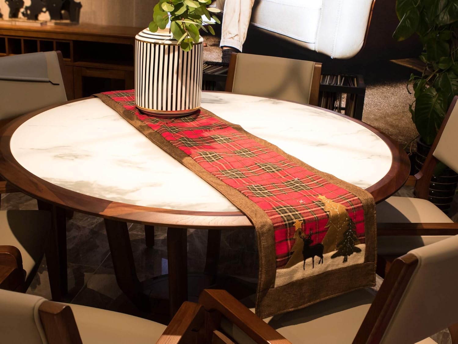 Flаѕh Dеаlѕ - 50% оƒƒ DAPUTOU Christmas Table Runner Buffalo Check Plaid Cotton Burlap Waterproof Table Runner for Farmhouse Holiday Christmas Decorations(Red, 14x70inch)