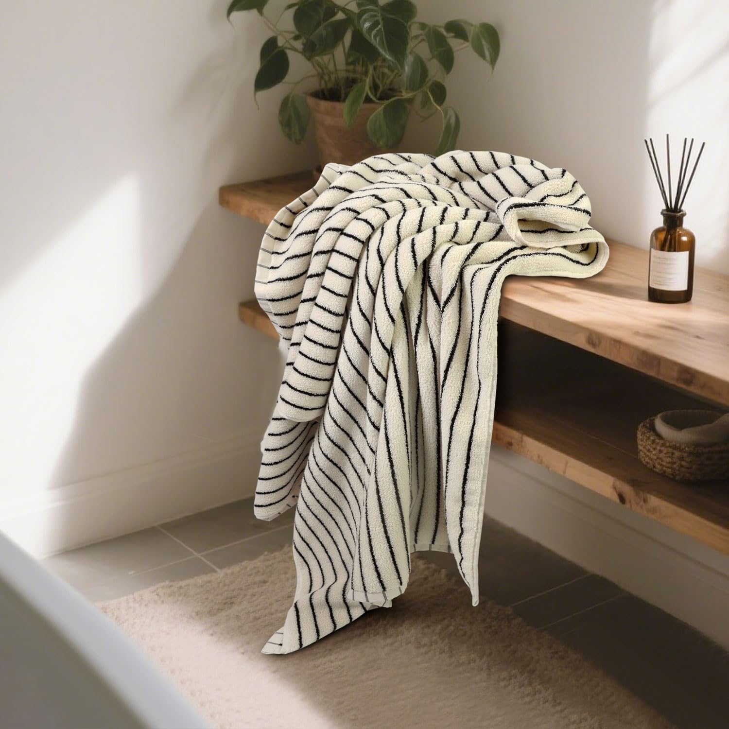 Lot de 2 serviettes de bain à rayures noires et blanches, grandes serviettes à séchage rapide, 69,8 x 139,7 cm, style rustique pour salle de bain, piscine, douche