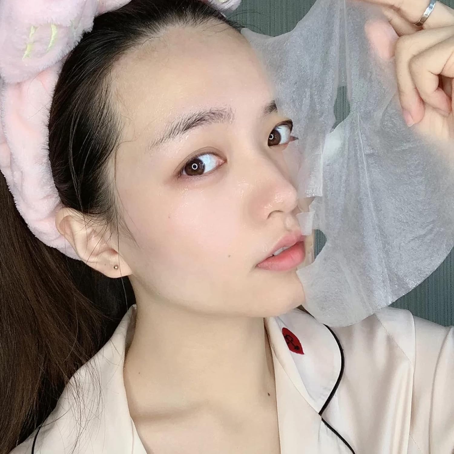 MECMOR Soothing Facial Treatment Mask Vitamin C Hyaluronic Acid for Fade Dark Spot Acne Dullness, Hydrating, Moisturizing, Antiaging Sheet Mask for Acne Prone Oily Dry Skin, Cruelty Free, Paraben Free : Beauty & Personal Care