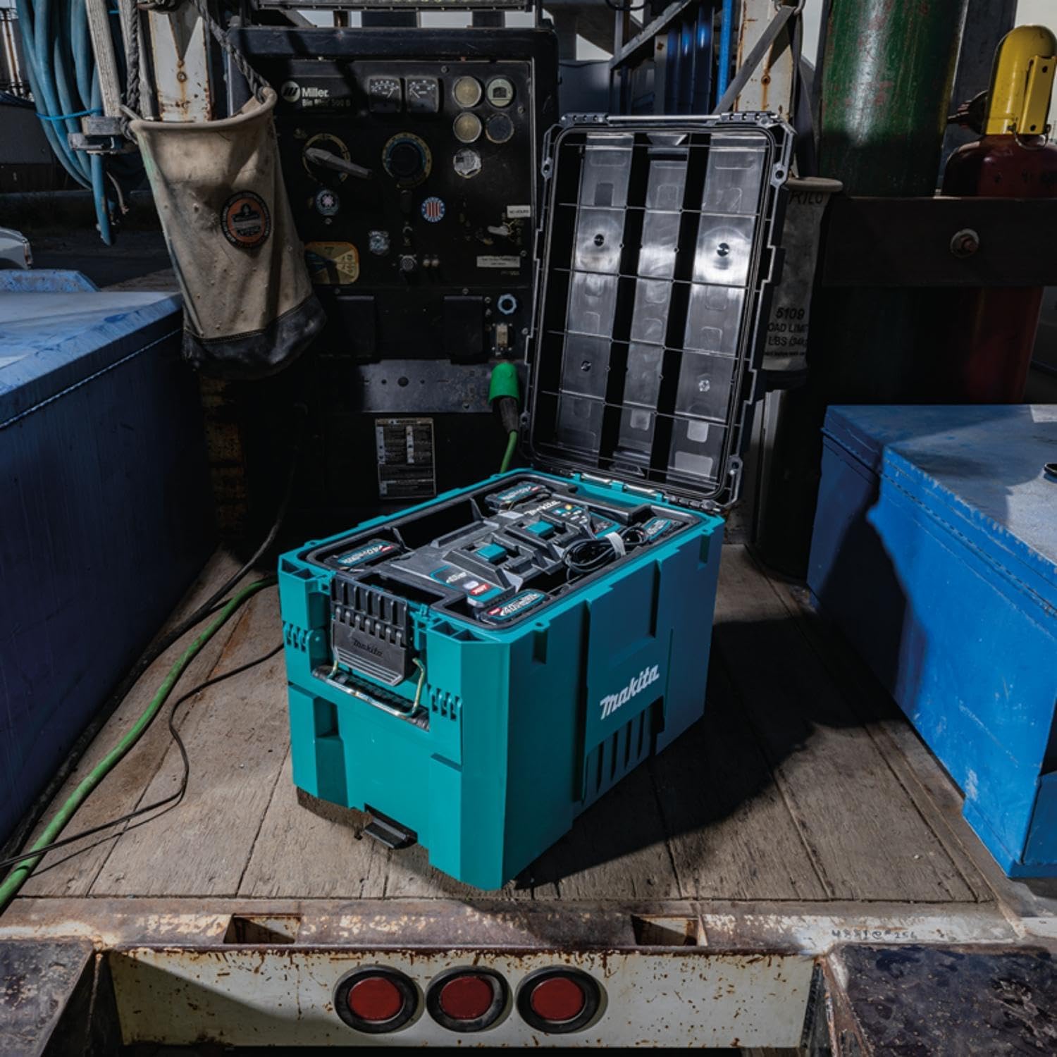 Makita USA INC - X-Large Extension Toolbox