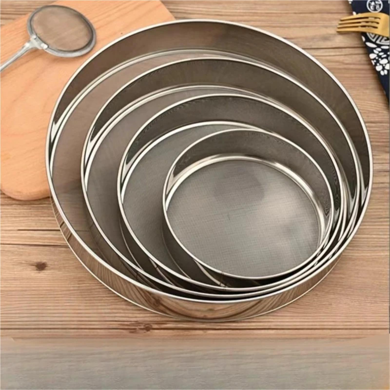 Setaccio da giardino Setaccio for terreno Maglia in acciaio inossidabile 18 cm Strumento da giardinaggio for farina, tè, pasta(18cm)