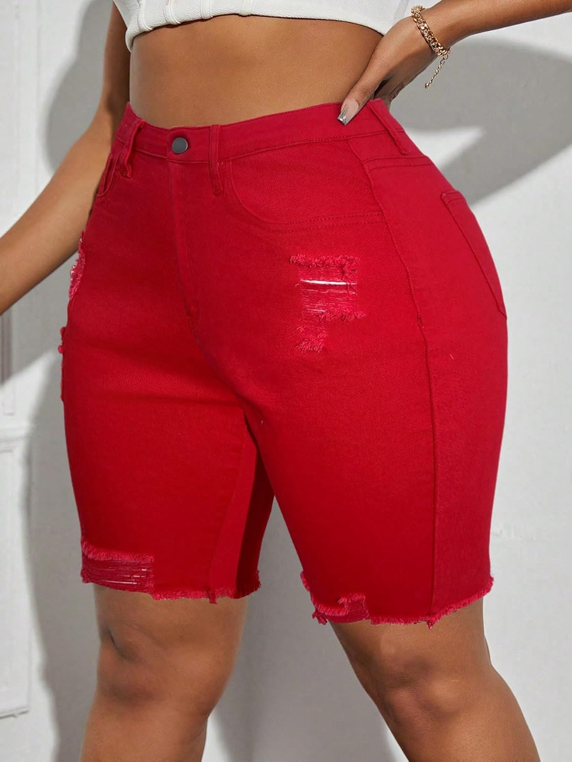 Plus Szie Casual Distressed Denim Bermuda Shorts, Ripped Jean Shorts with Raw Hem - Image 4