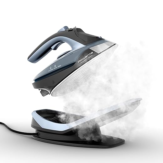 Rowenta Freemove Cordless Iron with Steam, 1600 Watts, Stainless Steel Soleplate, Rapid Heating, Portable Steamer for Clothes, Rechargeable for Wireless Ironing, Handheld Steamer Iron, Blue, DE6730