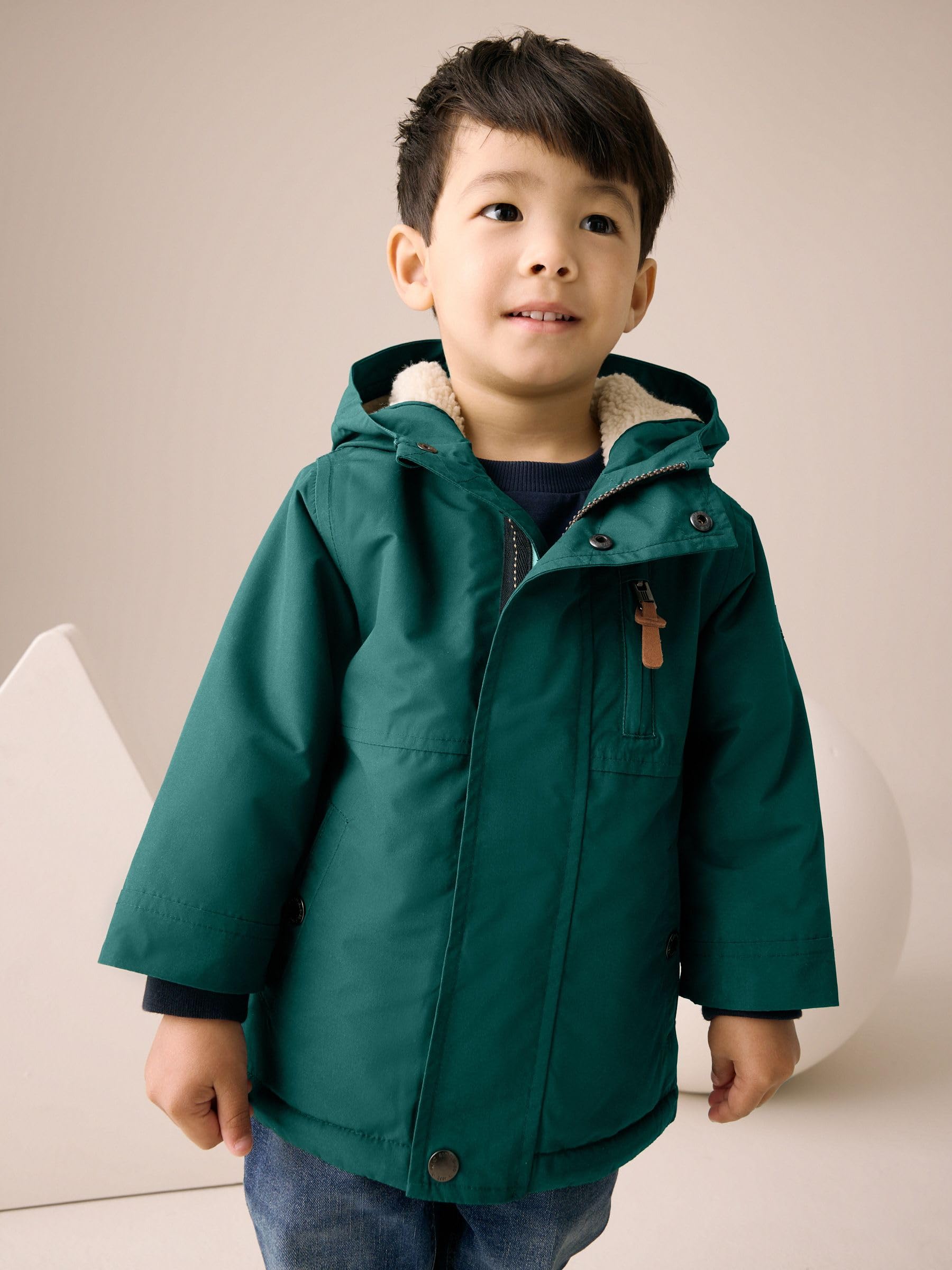 NEXT Garçon Parka imperméable avec doublure en peau lainée