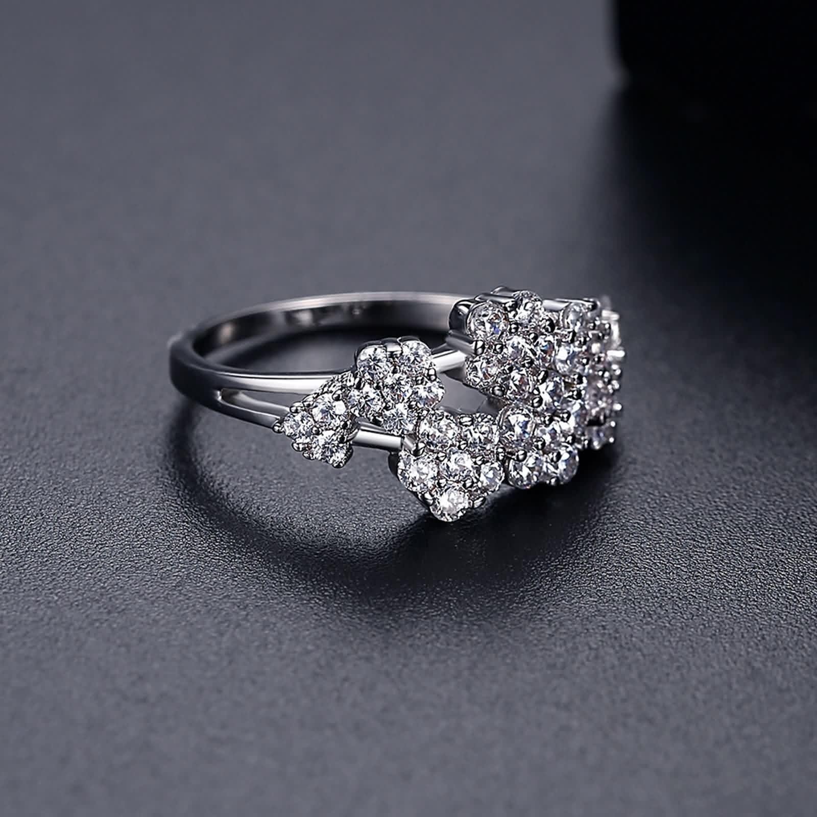 Diamentowe obrączki rocznicowe obrączka ślubna białe złoto 18K niemetalowy znaczek (tylko moda) kwiat z cyrkonią biały rozmiar H 1/2 moda dla pań biżuteria świąteczna