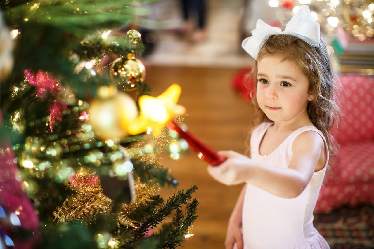Magic Light Wand (Gold – Remote Control with Enchanting Sound for Decorative Lights! Use with Christmas Trees, Night Lights, Festive String Lights and More