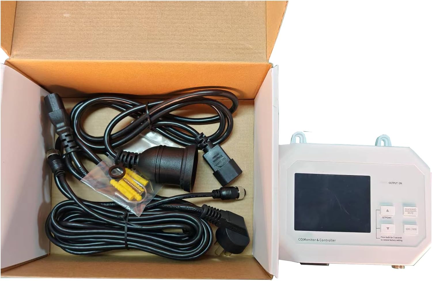Smart Carbon Dioxide Monitor Fixed CO2 Controller with CO2 Measurement Range 0-9999ppm CO2 Repeatability 10ppm CO2 Display Resolution 1ppm Mode Conversion Two Mode Charactor Mode Plant Mode