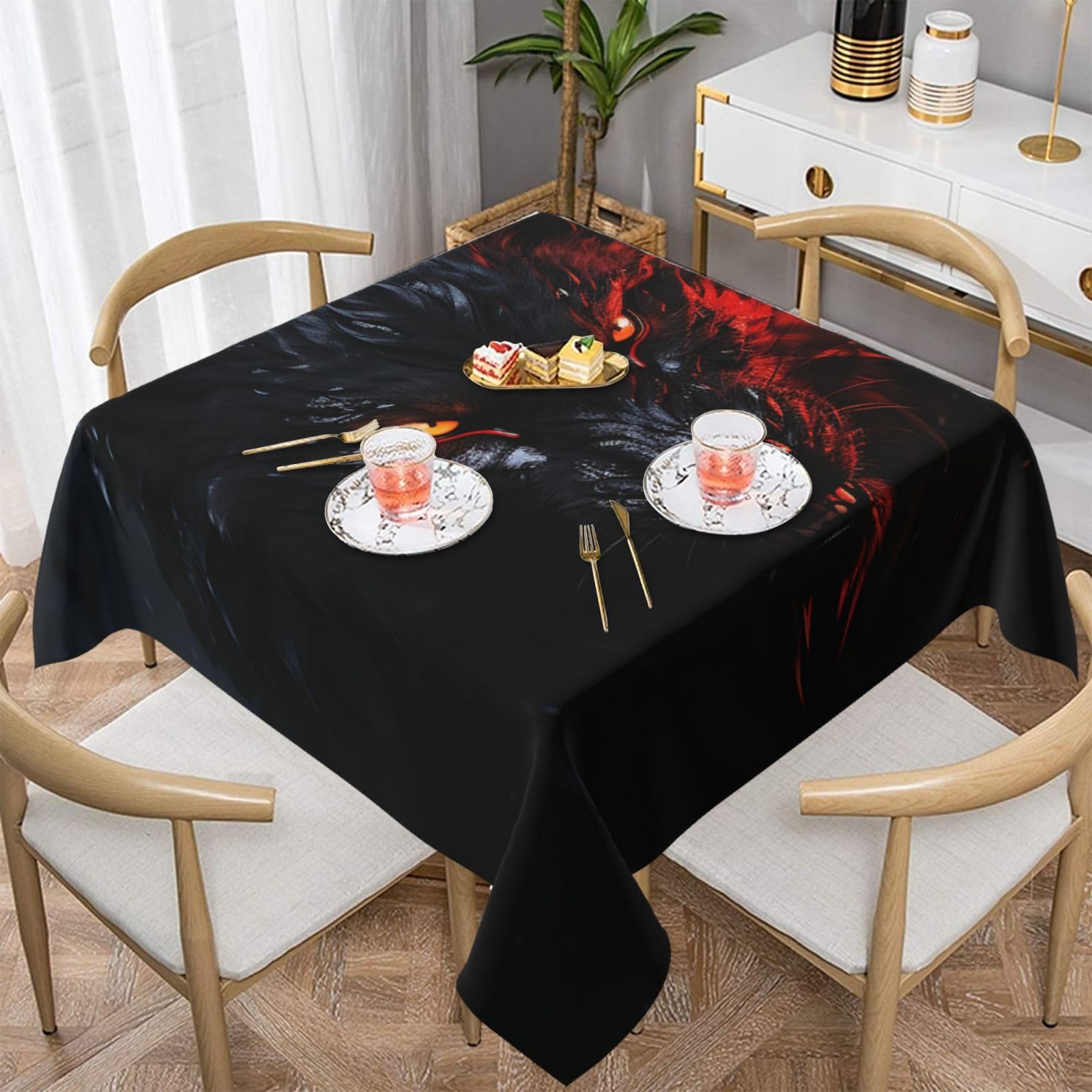 Nappe motif loup noir yeux rouges carrée 152x152 pour table intérieur et extérieur