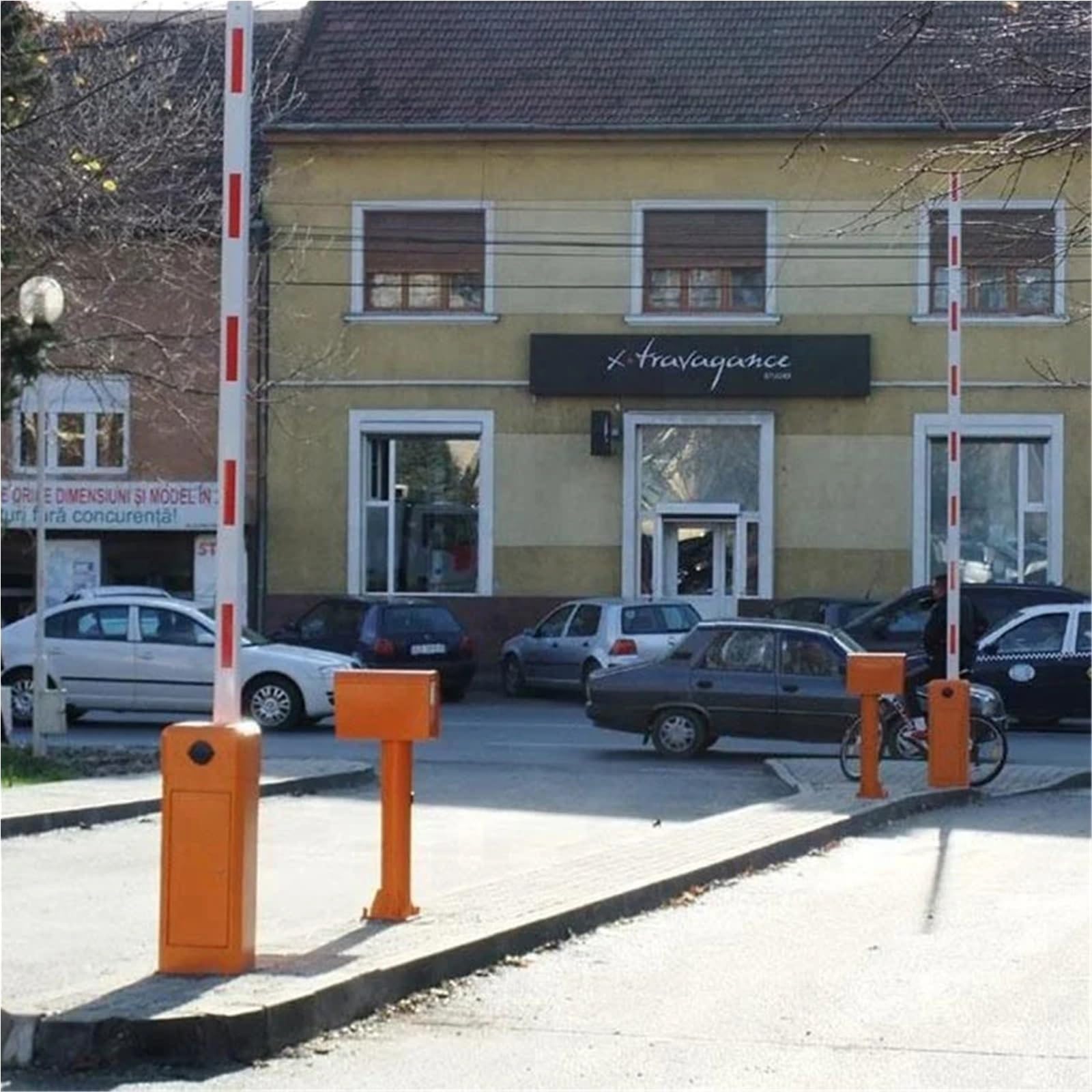 blokada parkingowa Automatyczna bramka parkingowa Do systemu bram parkingowych Funkcja przeciwuderzeniowa bariery z opuszczanym ramieniem składana bariera parkingowa