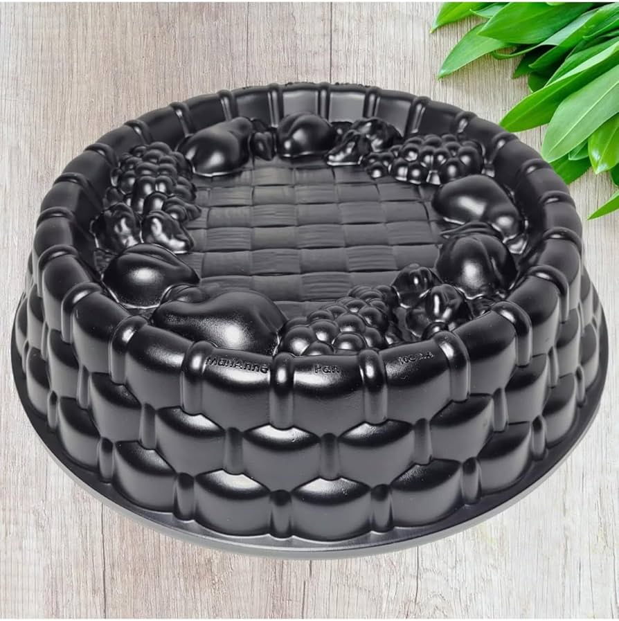 Amazon.com: Nordic Ware Fancy Marianne Pan: Bundt Pans: Home & Kitchen Amazon.com: Nordic Ware Fancy Marianne Pan: Bundt Pans: Home & Kitchen