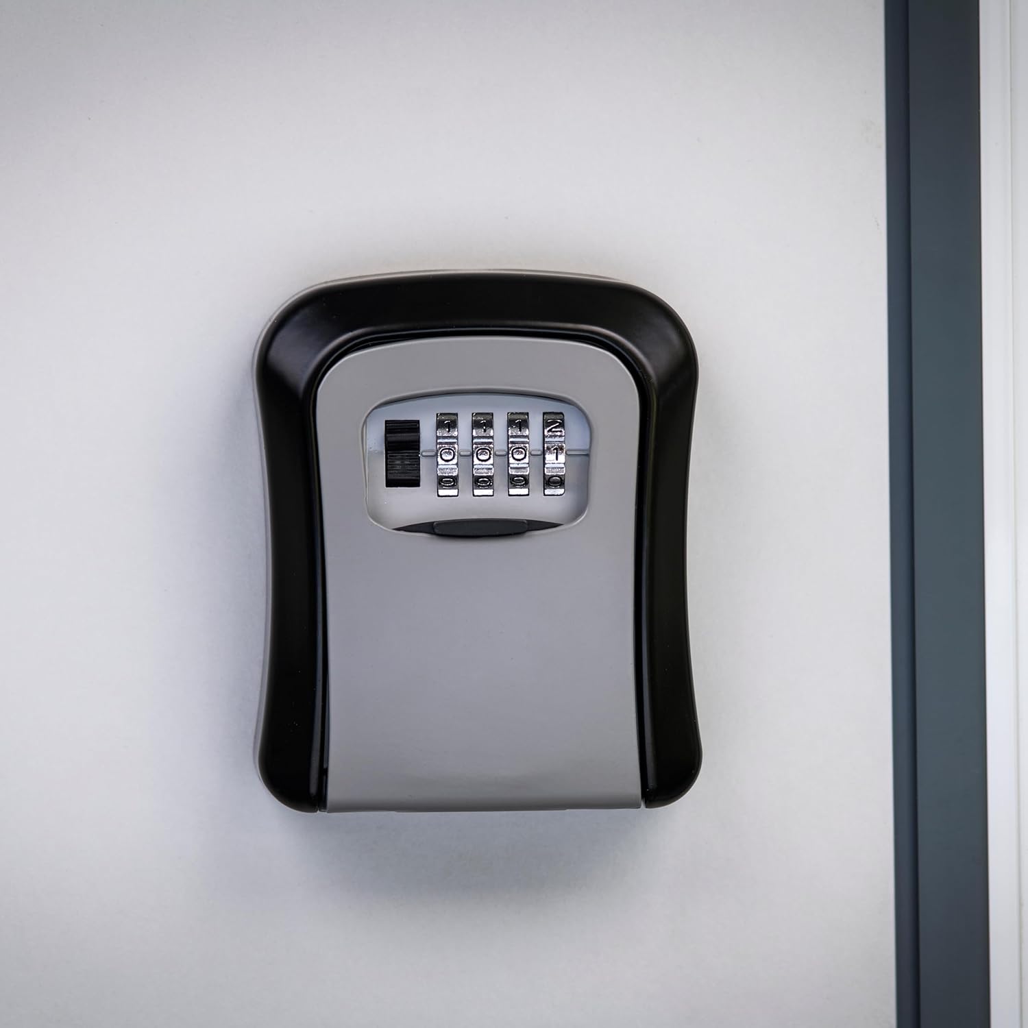 Thirard SAFEKey Box: Robust mechanical locks for secure access, versatile for home and desk, durable construction, efficient key management, emergency accessibility, easy