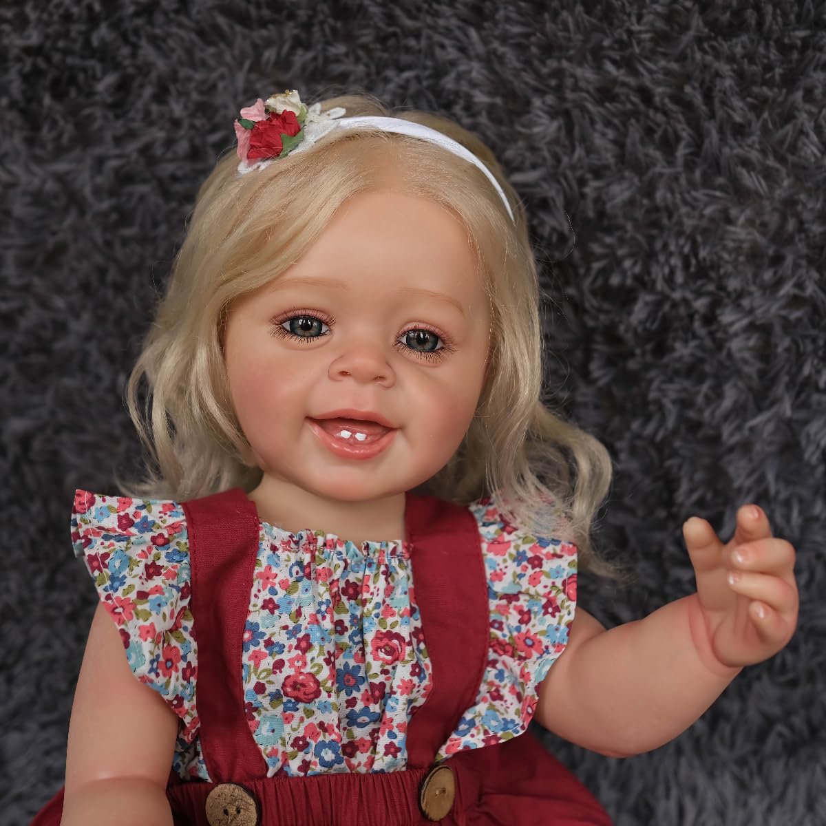 MineeQu 22 cale 55 cm Jak realistyczny Słodkie Uśmiechnięte ukorzenione blond włosy Silikonowy winyl Całe ciało Lalki Reborn, które wyglądają jak prawdziwy realistyczny Noworodek Lalki z zębami Zabawki Zestaw podarunkowy dla dziewczynek w wieku 3+