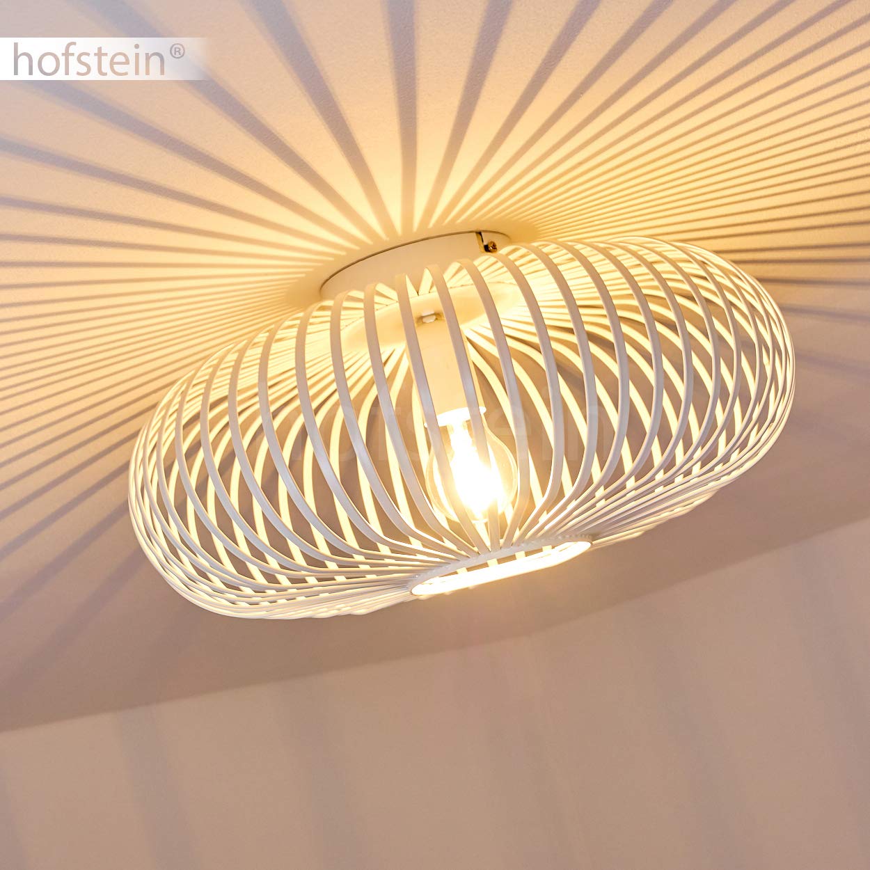 HOFSTEIN Deckenleuchte Oravi, runde Deckenlampe aus Metall in Weiß, 1-flammig, E27-Fassung, Leuchte mit tollen Lichteffekten an der Decke, ohne Leuchtmittel