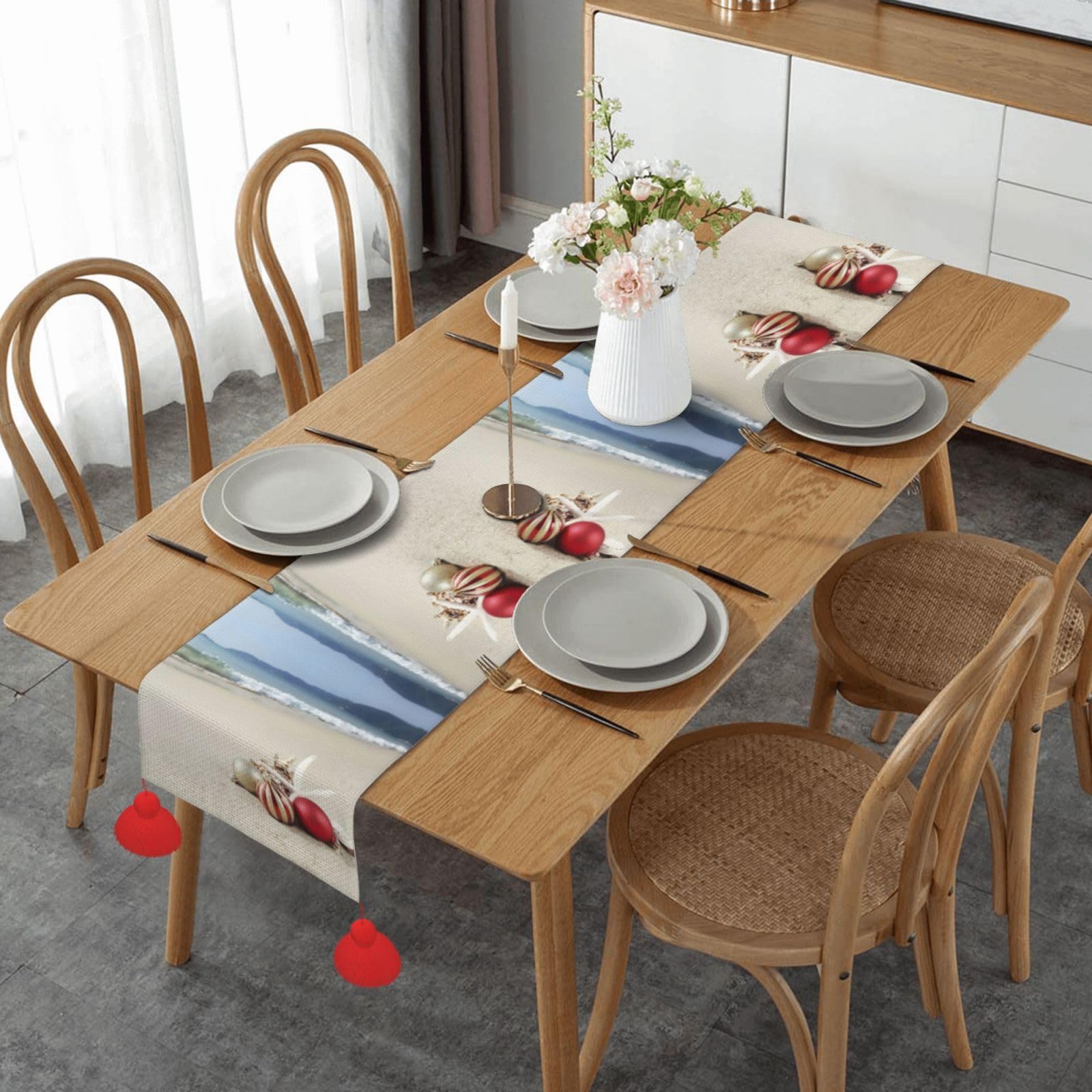 Chemin de table macramé avec pompons pour décoration de table de Noël