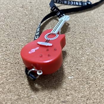 Amazon.co.jp: 赤 ミニチュア ギター ぬいギター ぬいぐるみ