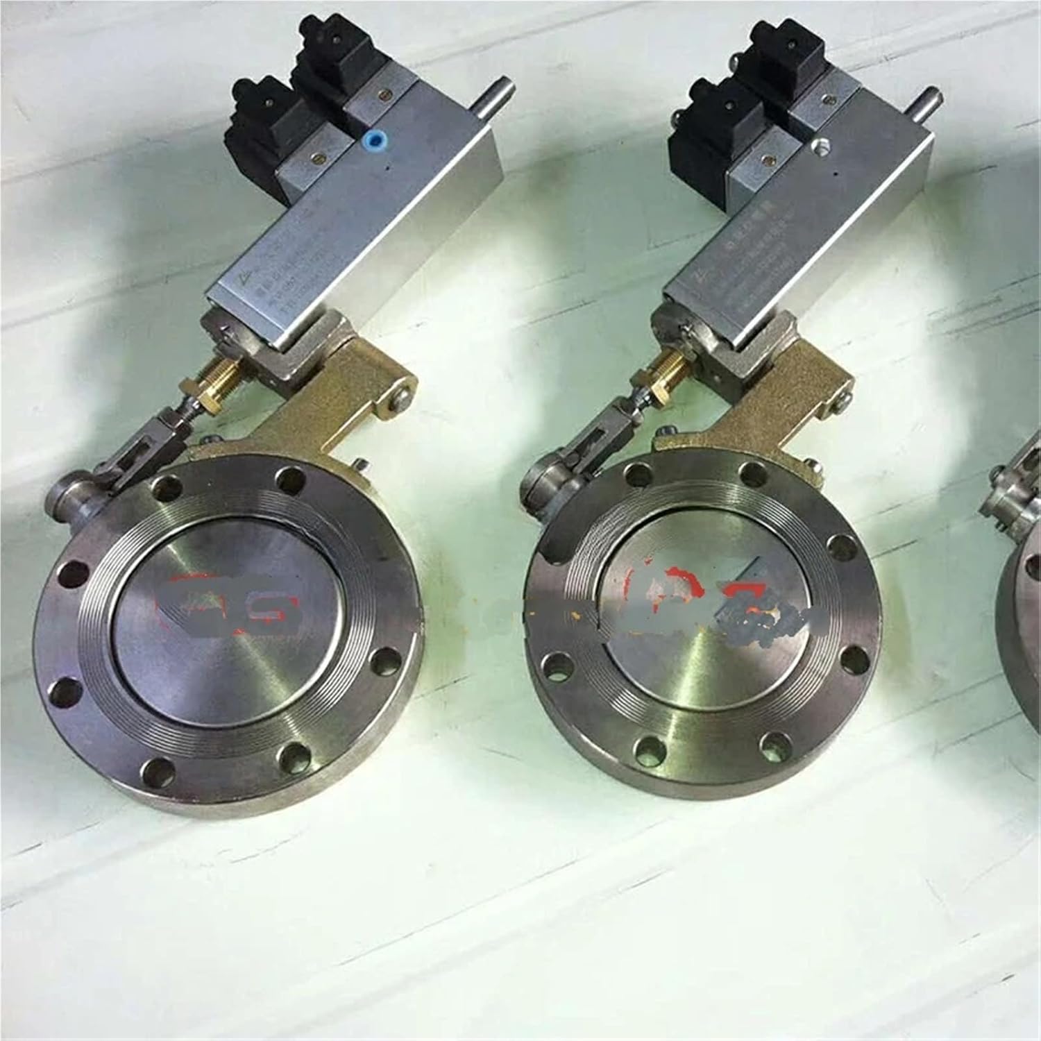 Pneumatic Butterfly Valve Valve Mechanical Pneumatic High Vacuum Butterfly Vacuum Butterfly Valve 150dn(DN250)