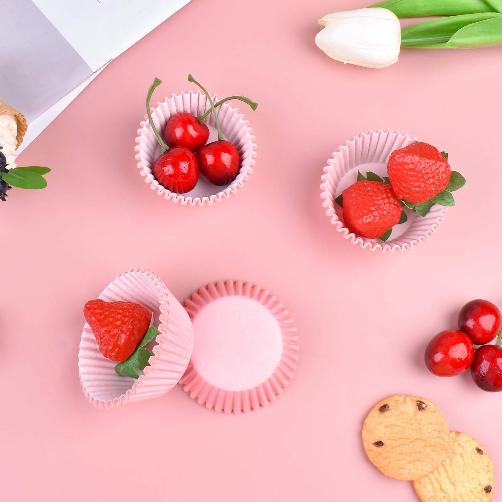 200 Pezzi Pirottini Muffin Carta, Pirottini Per Cupcake, Pirottini da forno usa e getta, 4 Diversi stili natalizi pirottini da forno a prova di grasso