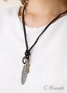 Amazon | Strength レザー ネックレス フェザー ジュエリー
