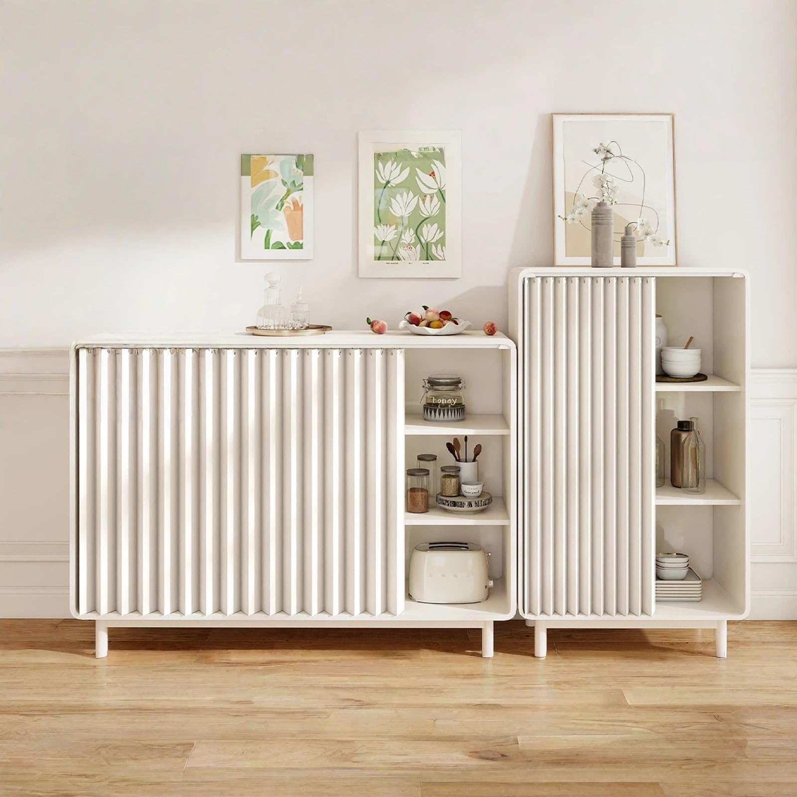Porte pliante occultante sous évier pour cacher le bazar sans percer