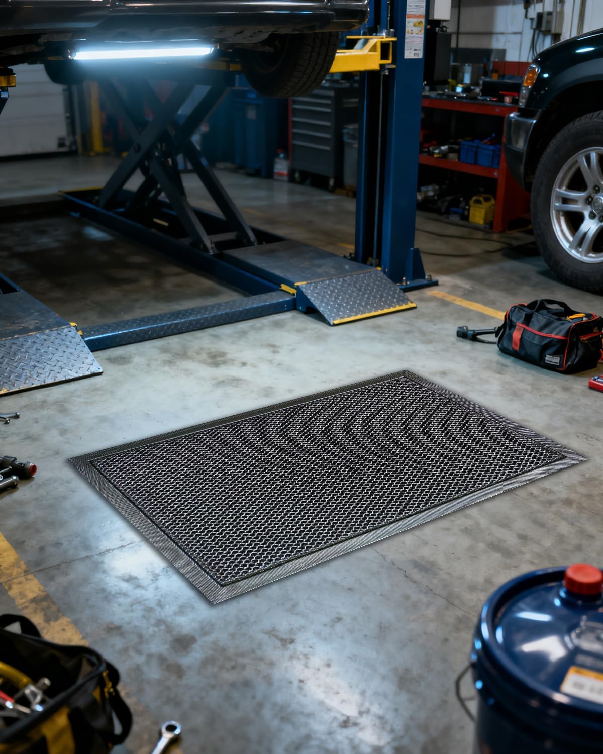 Front Door Mat Outside Entrance, 24" x 36" Heavy Duty Rubber Door Mat Non Slip & Waterproof, Outdoor Mat for Patio Garage Entryway, Dirt Trapper Rubber Floor Mats for Outside High Traffic Areas, Black