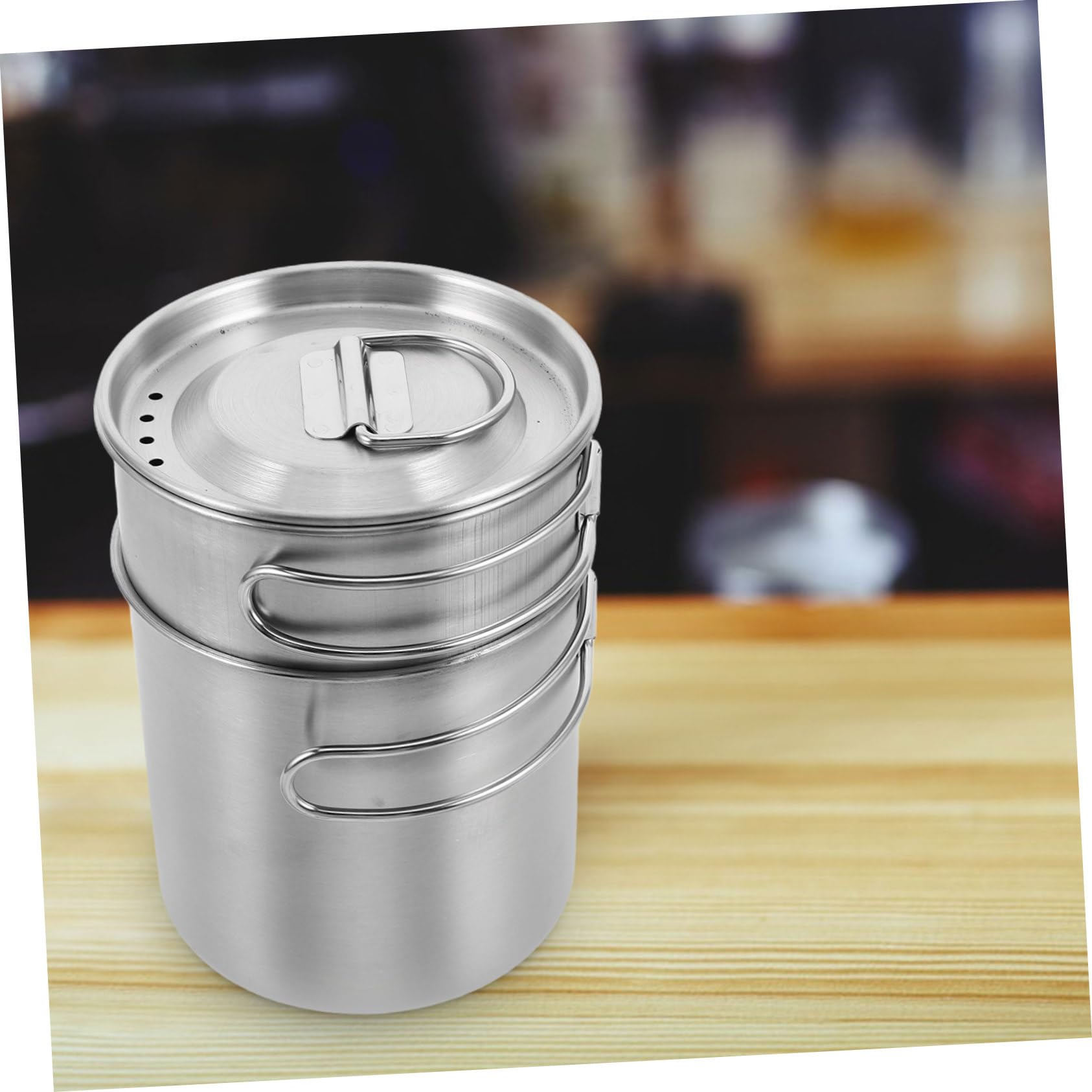 ibasenice 2 Stück Campingbecher mit Klappbarem Griff Vielseitige Outdoor Trinkbecher für Kaffee Bier Wasser Leicht Robust für Wandern Camping Picknick und Reisen