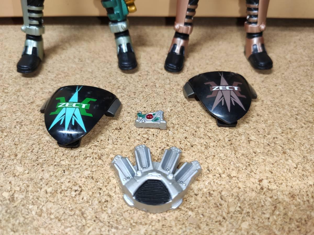 Amazon.co.jp: ライダー カブト キャストオフライダー8 ライダー