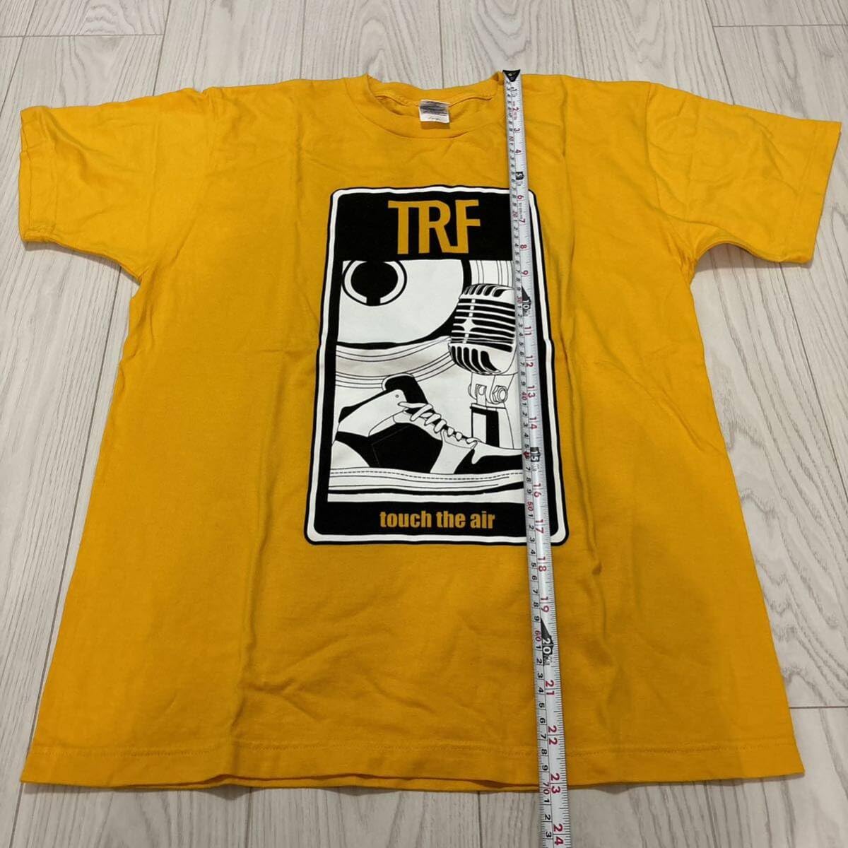 Amazon.co.jp: TRF touch the air 半袖 Tシャツ黄色イエロー黄