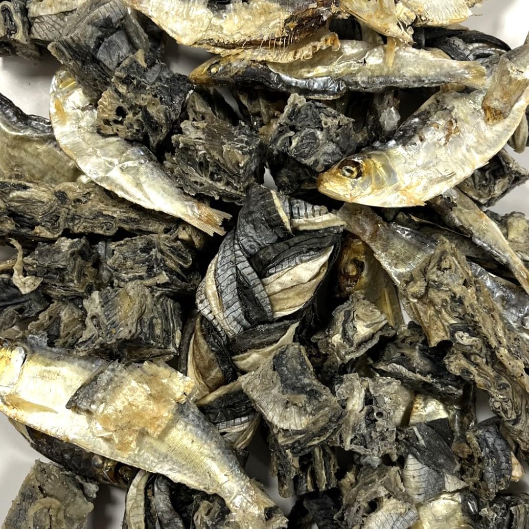 Fishy Doggy Allsorts 200g Mixed 100% Fish Natural Dog Treats Chews A Natural Source of Omega 3 and Collagen SLD A mix of Braids Cubes Fingers Flatties and Sprats - Image 2