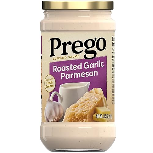Prego Alfredo Pasta Sauce with Roasted Garlic and Parmesan Cheese,