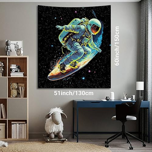 Miniatura 4 de Tapiz decorativo de pared de astronauta con luz negra para dormitorio, hombres y hombres, póster fresco para el espacio exterior, para adolescentes,