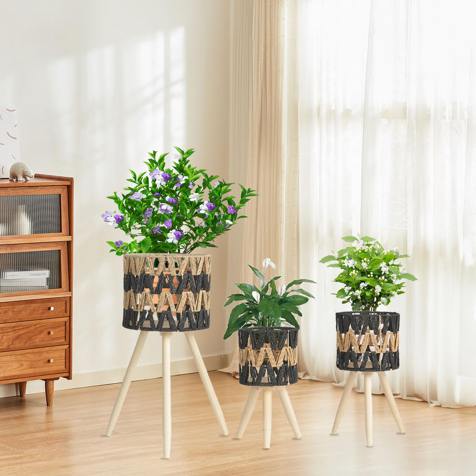 Tissting Pflanzenständer Imitation Rattan Blumenständer, 3er Set Holz Dreieck Blumenhocker Pflanzenhocker Deko Hocker für Innen Balkon Wohnzimmer Deko 15/20/25cm
