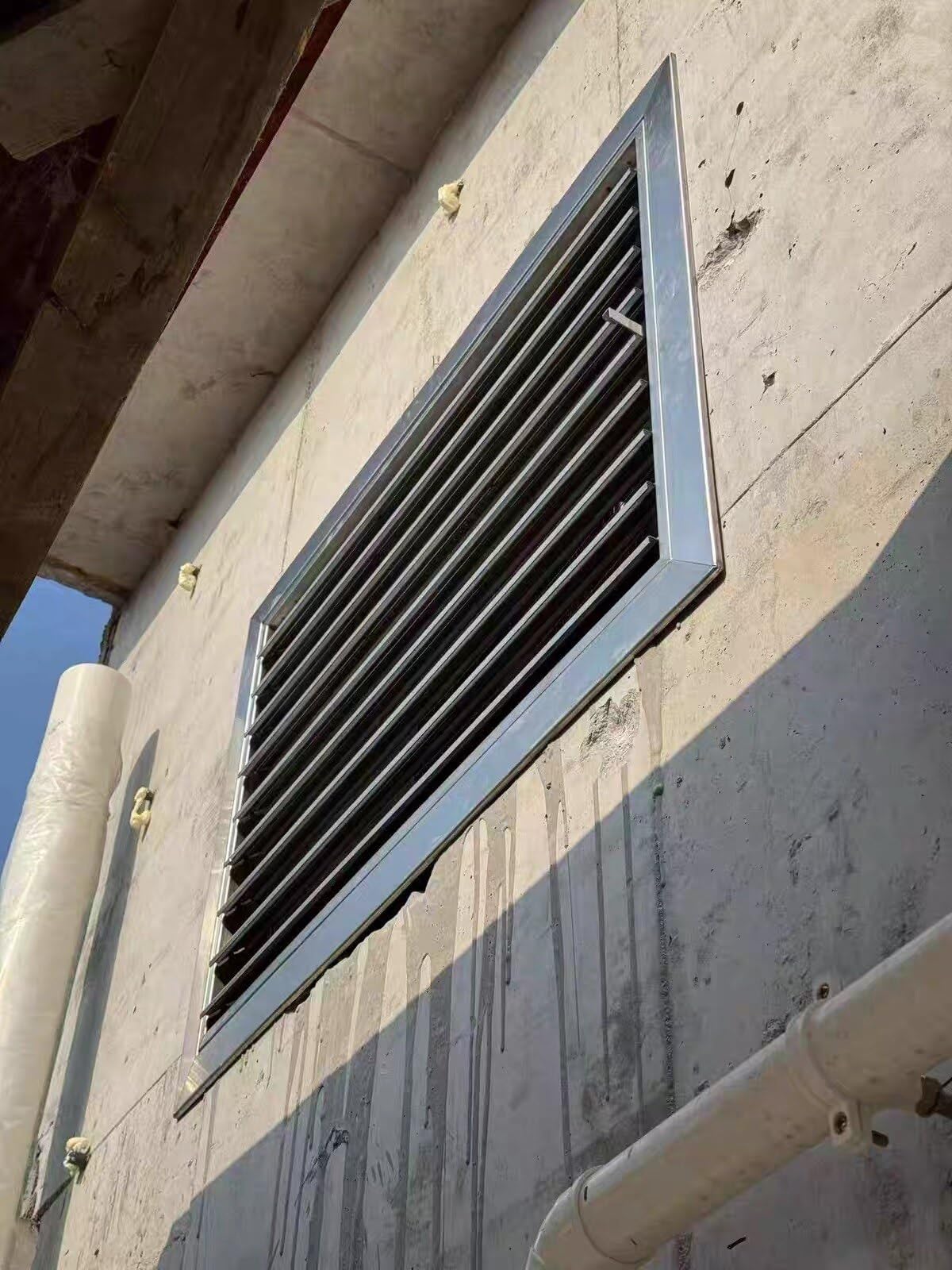 Waterproof Decorative Return Air Vent Cover, Stainless Steel Louvered Access Door Gable Vents Duct Cover for Exterior House Attic Garage Vent Opening, Air Grille(26x26in (66x66cm))