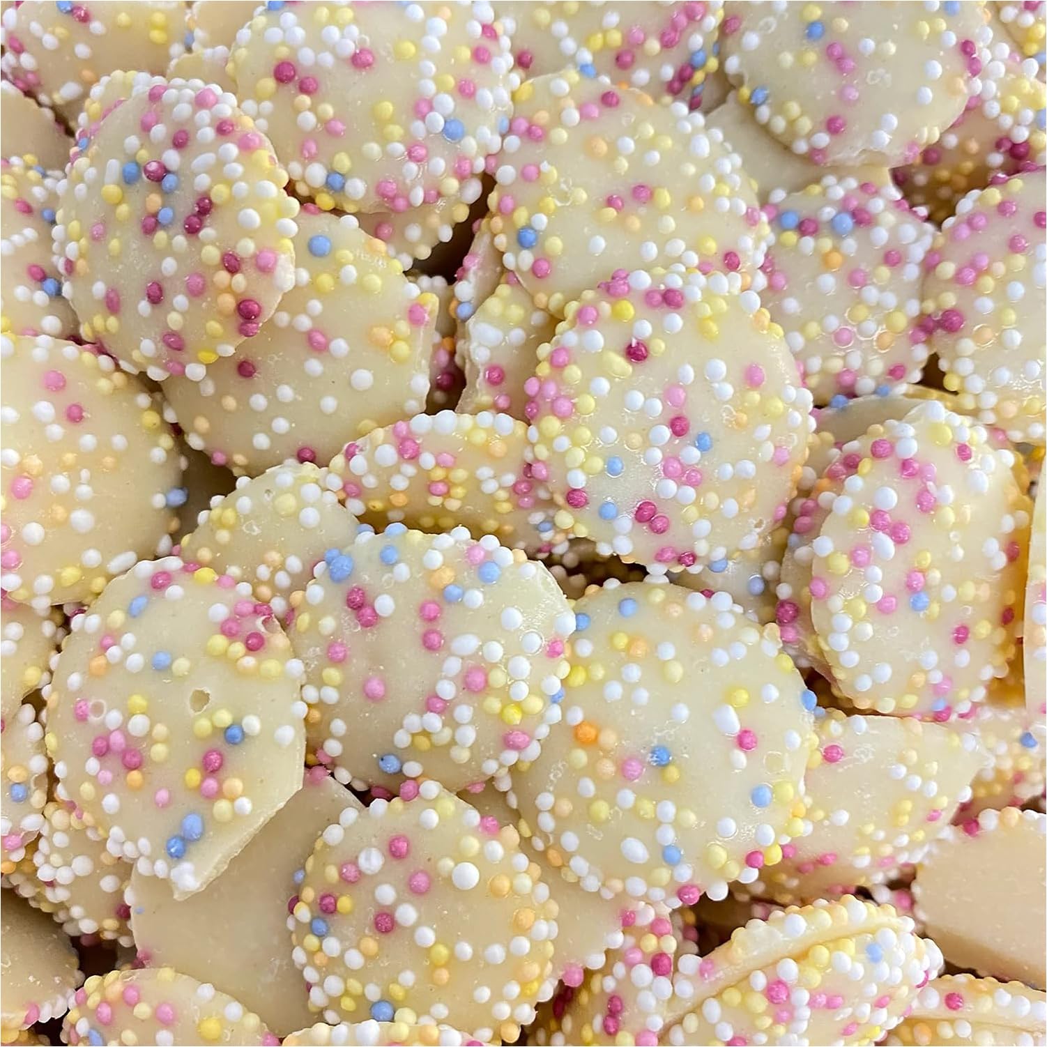 Jazzies │ Snowies │ White Chocolate Jazzles │ 500 Gram Bulk Bag │ 500g │ Assorted Sweet Pick and Mix for Parties, Gifts, and Sharing.