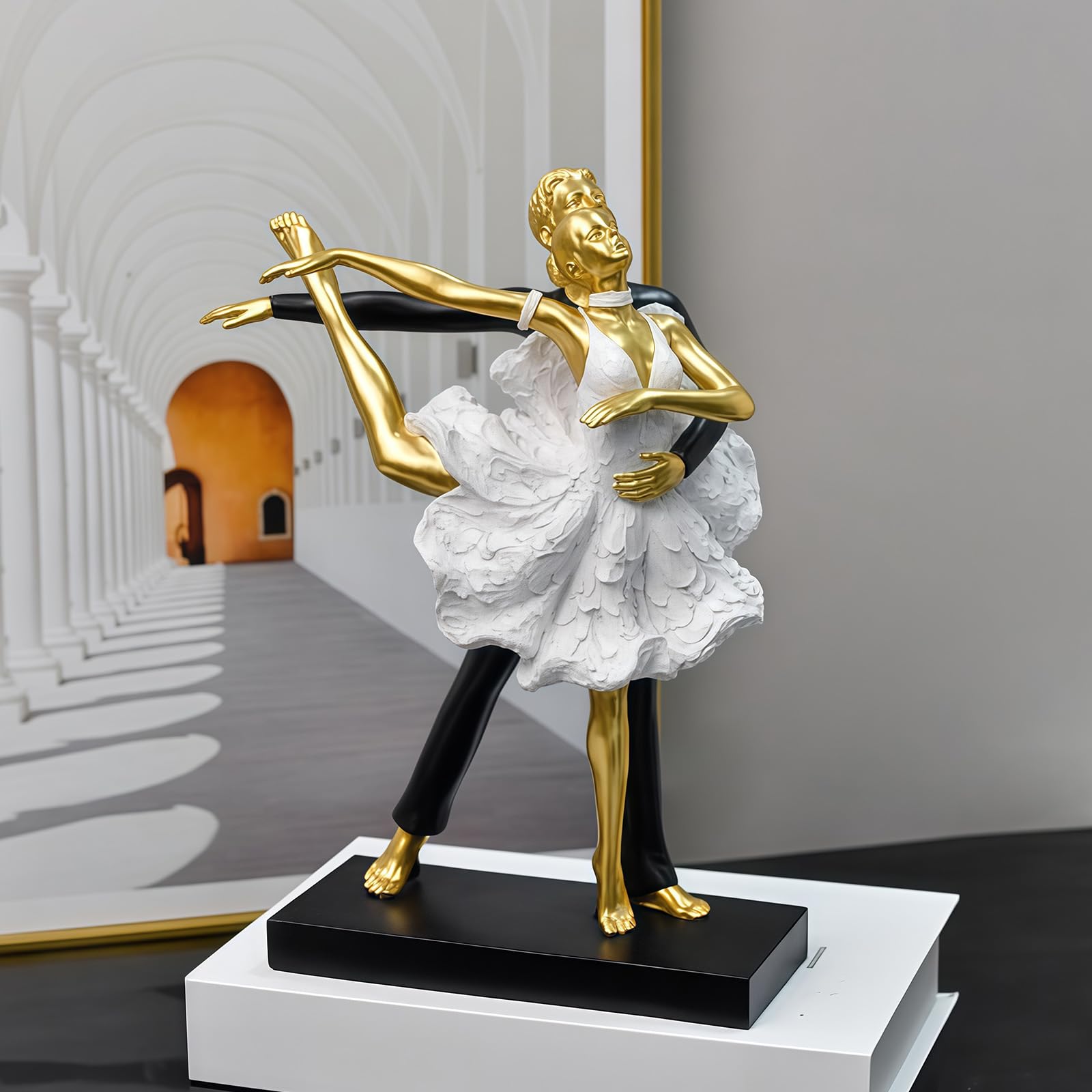 Statue de couple de danse moderne en résine, décoration d'intérieur, couple de ballet dansant, statue, ornement décoratif, décoration d'intérieur