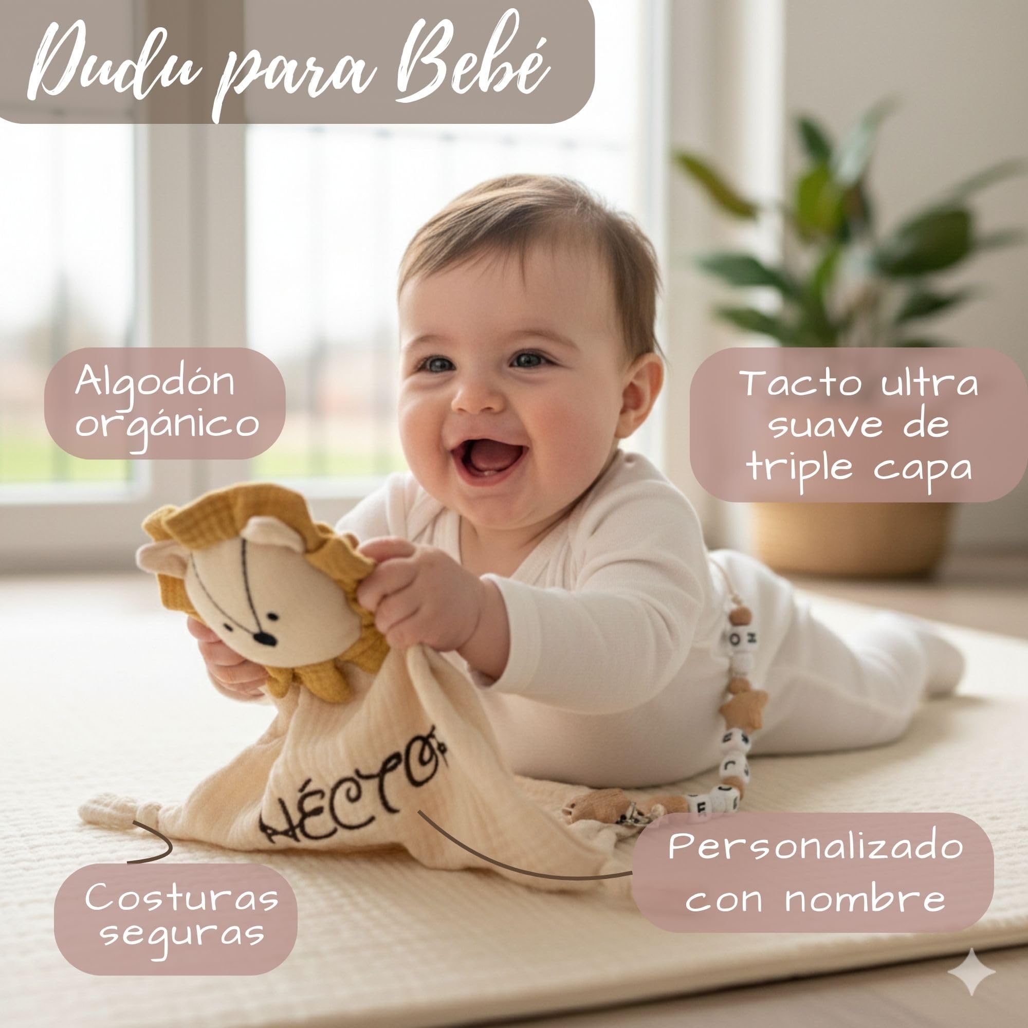 Doudou Bebé Personalizado con Nombre Bordado + Chupetero Madera | Algodón Orgánico 26x26 cm | Apto para Recién Nacidos, Hipoalergénico y Lavable | Regalo Bebé Personalizado Ideal (LEÓN)