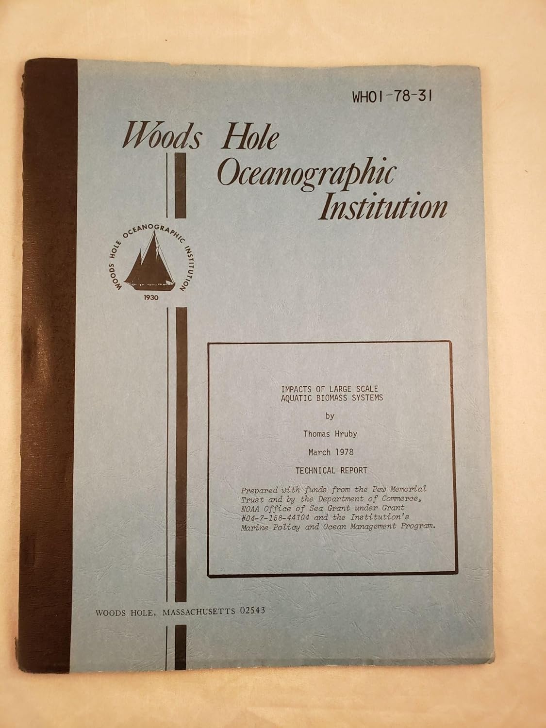 Impacts of Large Scale Aquatic Biomass Systems: Hruby, Thomas: Amazon ...