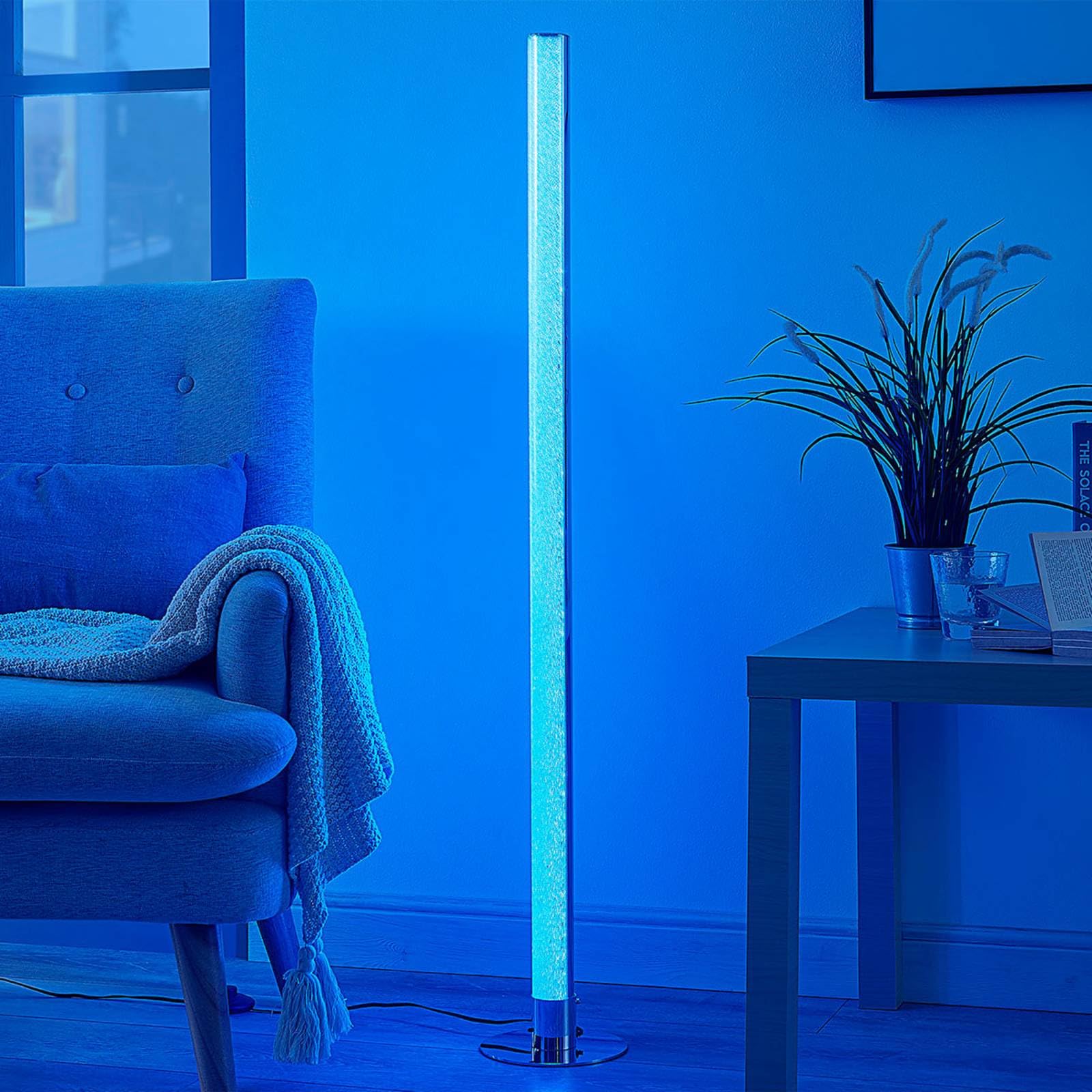 LED Lámpara de pie 'Hadis' (Moderno) en Plateado hecho de Plástico e.o. para Salón & Comedor (1 llama,) de Lindby | lámpara de pie LED