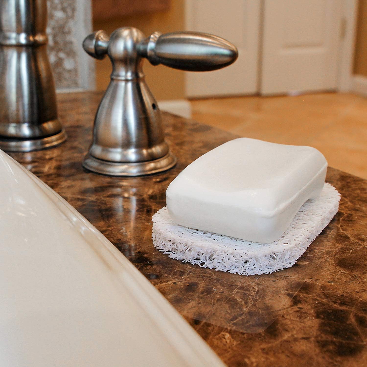 16pcs Soap Dish, Soap Holder Soap Pad,Self Draining Pads for Soap Dish,Soap Saver Dish for Kitchen Bathroom Travel - White/Black