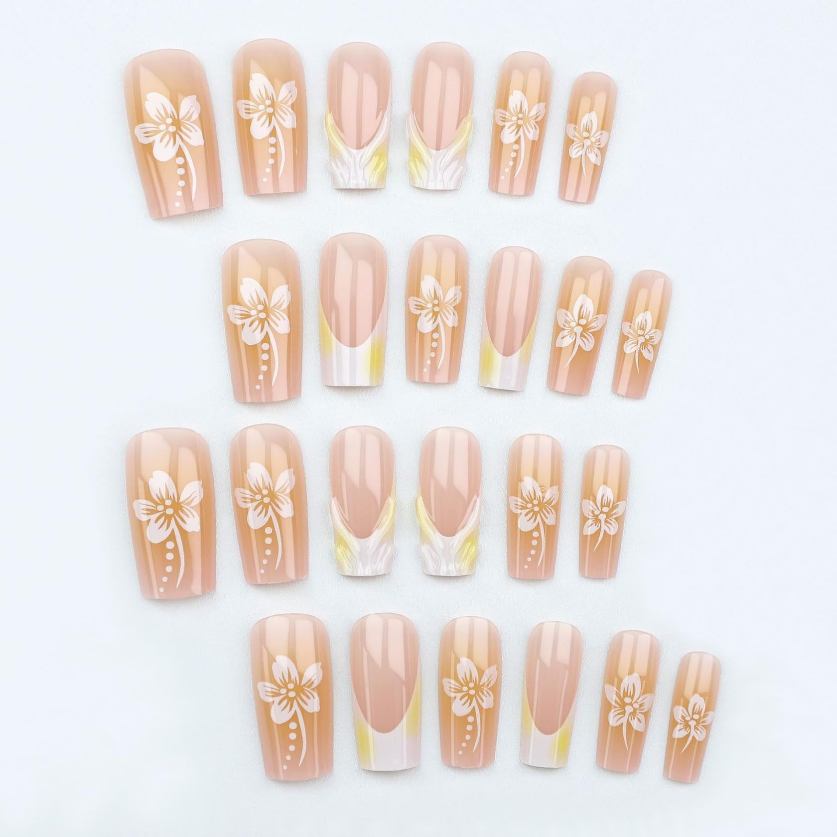 Künstliche Fingernägel Im Ombré-design Mit 3d-blumen Und Gold_voghion.com