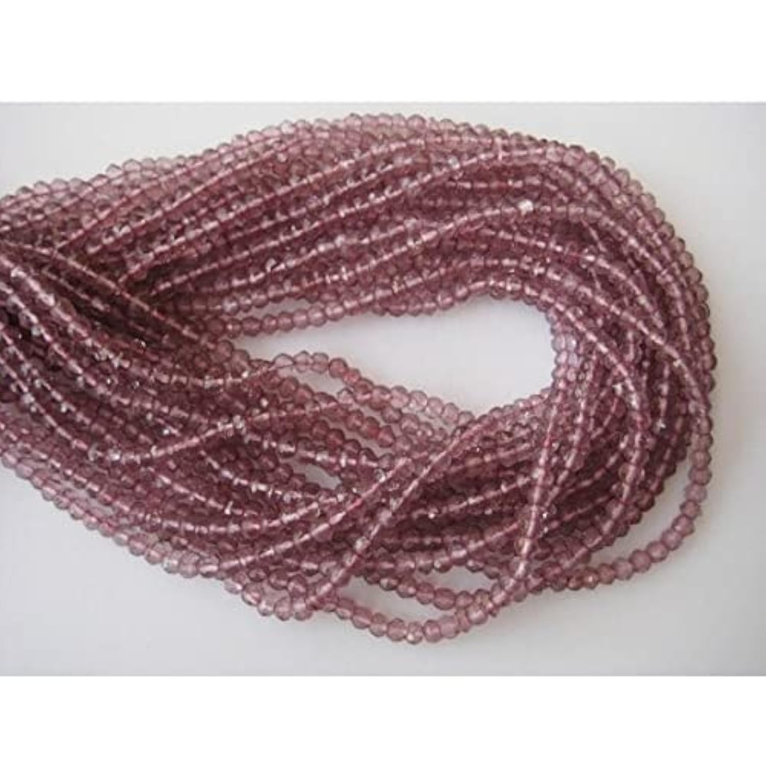 Quartz rose en perles 4mm facettées pour créer vos bracelets de lithothérapie